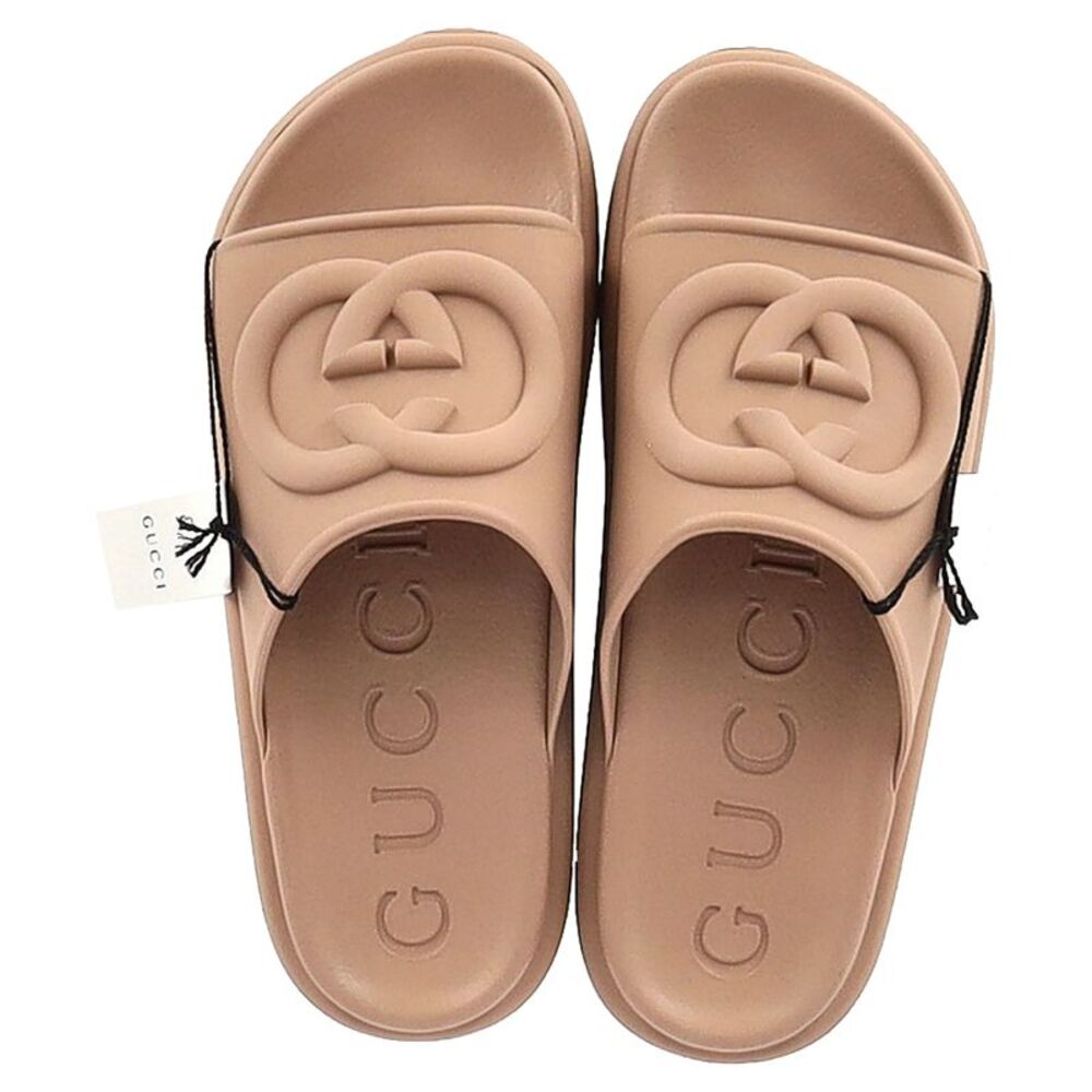 Gucci GG Oversize Slide Sandals in Beige Rubber - Picture 3 of 7